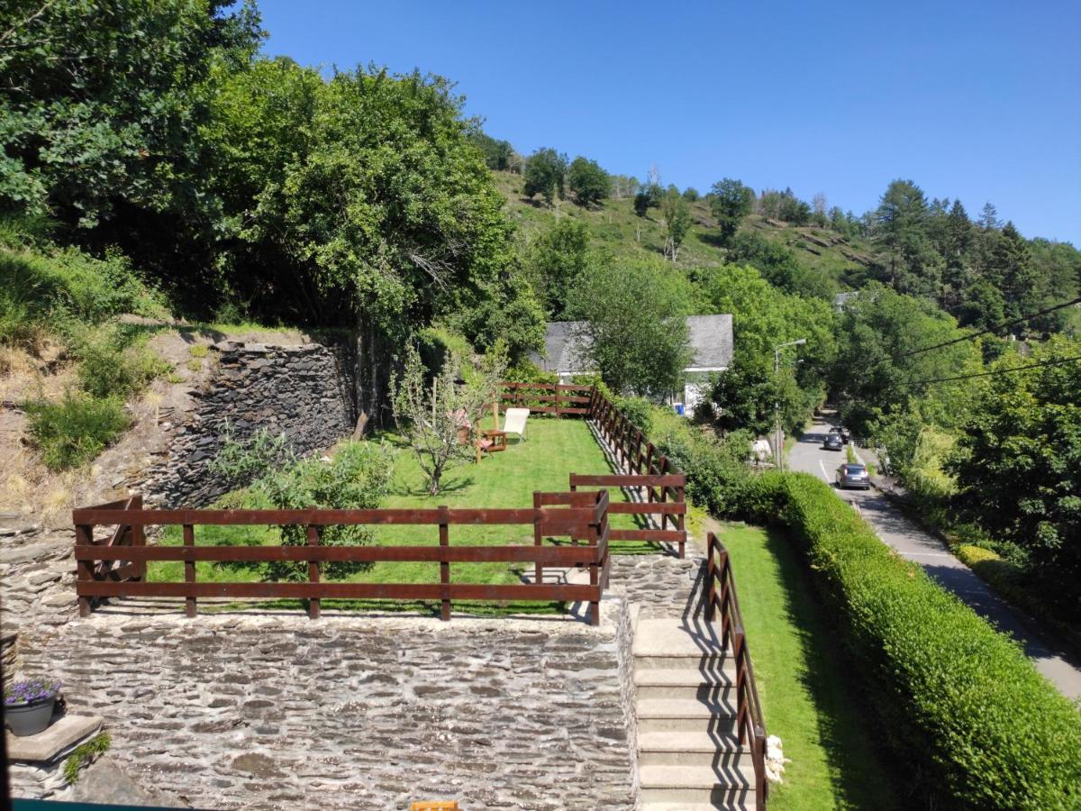 Villa Le Genet Fleuri La-Roche-en-Ardenne Exteriör bild