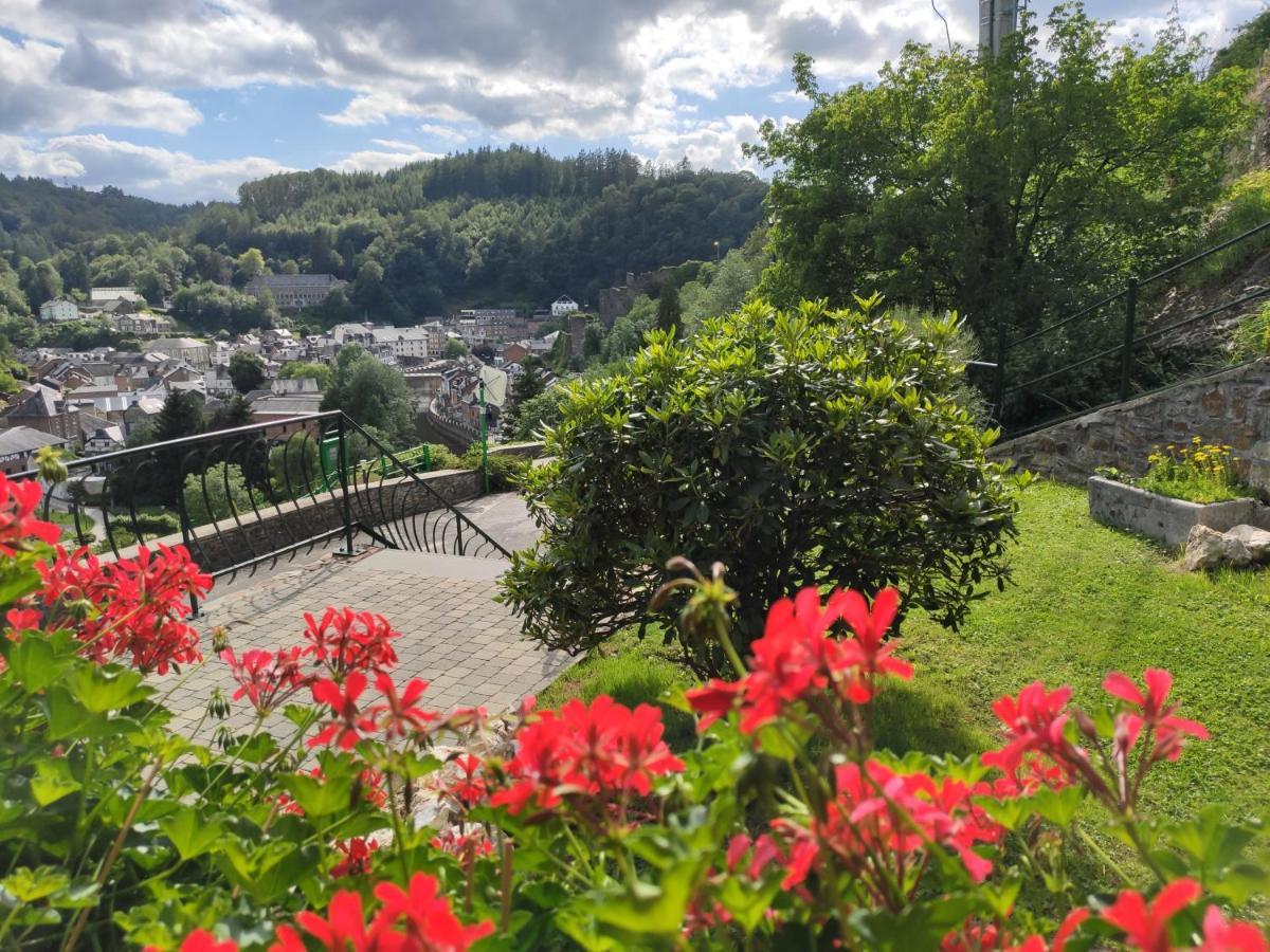 Villa Le Genet Fleuri La-Roche-en-Ardenne Exteriör bild